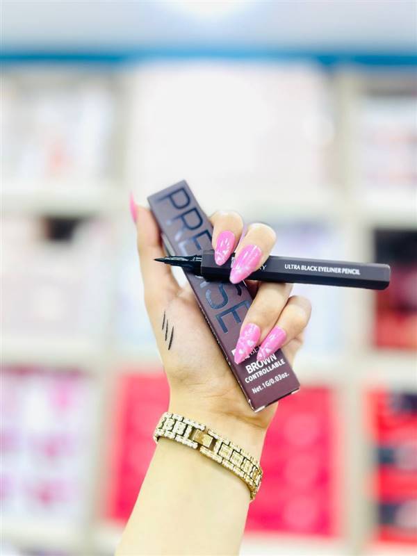 ✨ ايلاينر روز بيري البني ✨🔥 Available Now — ROSE BERRY Eyeliner 🔥