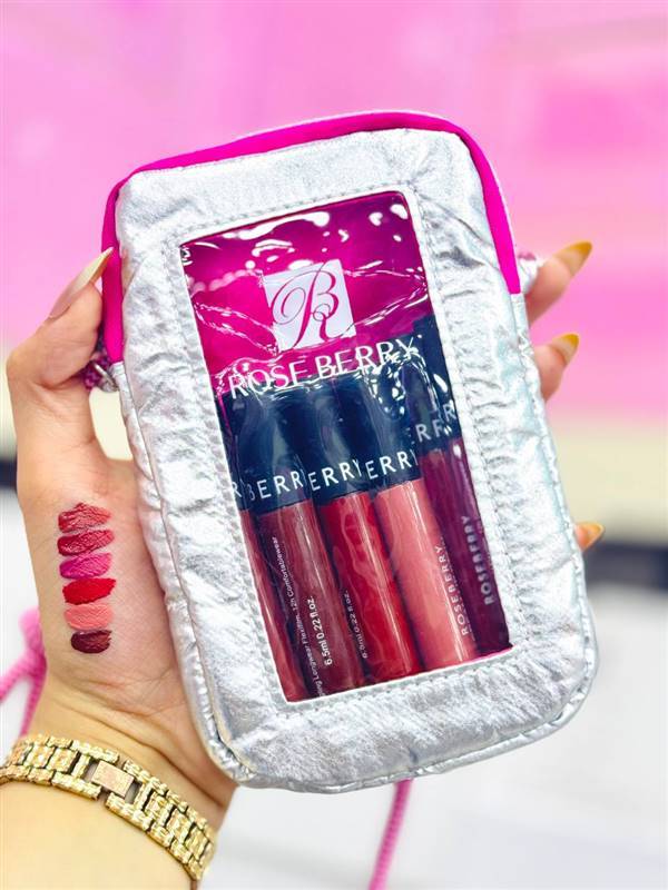 باج جلوس روز بيري الكيوت 🫶🏻✨💖 ROSE BERRY – Mini Matte Lip Gloss Bag 💖