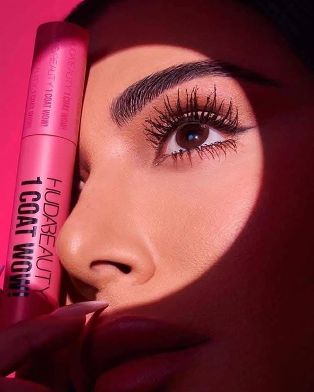 الماسكرا اللي من أول ما نزلت بقت Best Seller 🔥🔥هدى بيوتي – Huda Beauty WOW Mascara ✨🩷