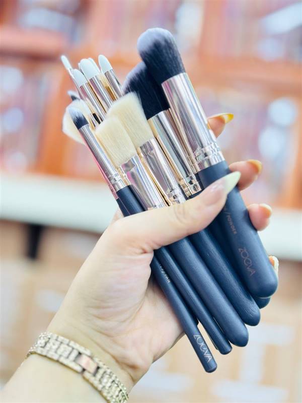 فرش زويفا الأصلية – ZOEVA Brushes Set 💯♥️